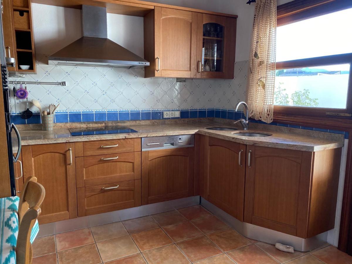 Casa Nuria, En El Centro, Al Lado De La Escalinata Del Calvario Para 6 Personas Pollença Extérieur photo